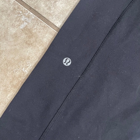 Lululemon Athletica Black Straight Leg Yoga Pants Sz 12 Activewear double waist - Picture 7 of 8